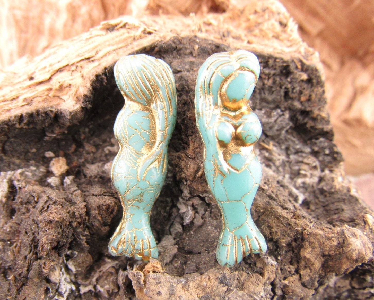 Turquoise Resin Mermaid Beads (6)