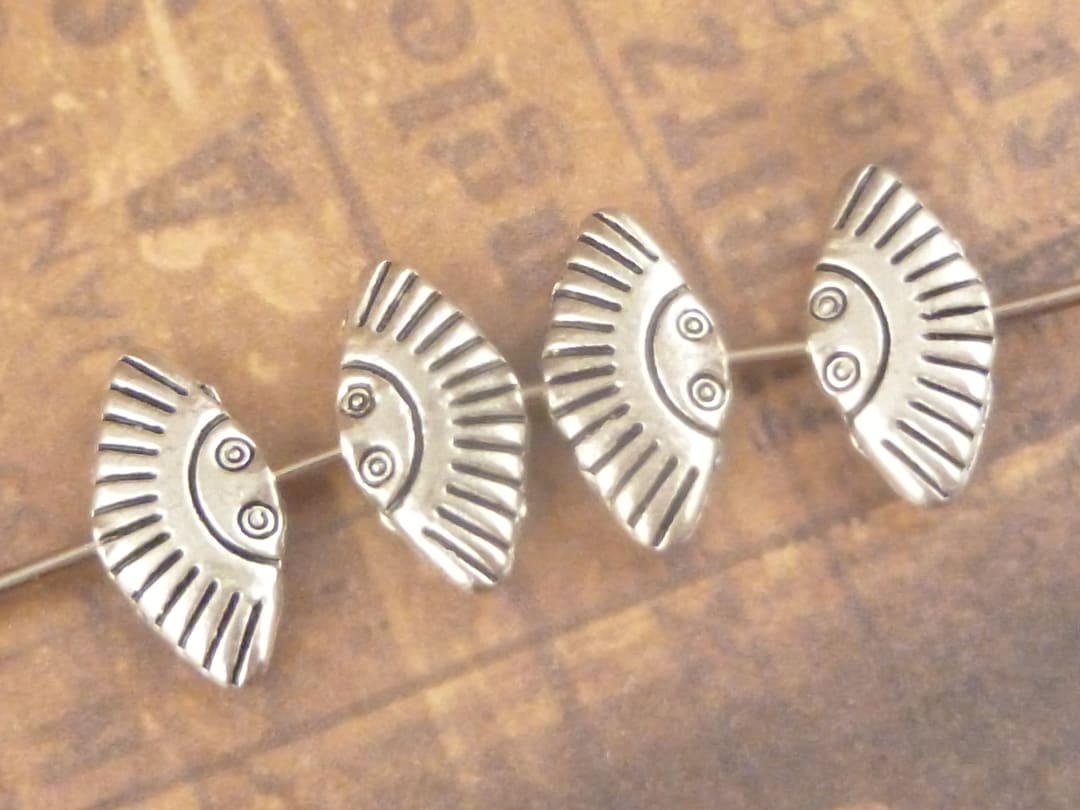 Tibetan Style Silver Shell Spacer Bead, Ornate Fan Unique Antique Silver (10) - SF100