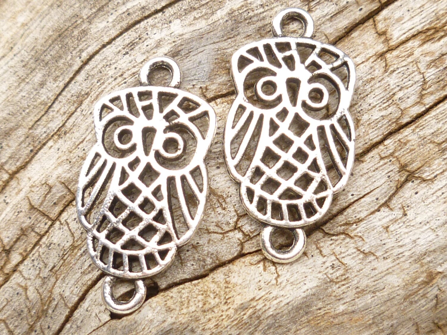 Filigree Owl Charm, Owl Connector Charm, Silver Tone Owl Charm (4) - S117