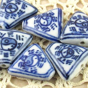 17mm Blue and White Yin Yang Porcelain Beads, Hand Painted Ceramic Triangle Beads (2 or 4)