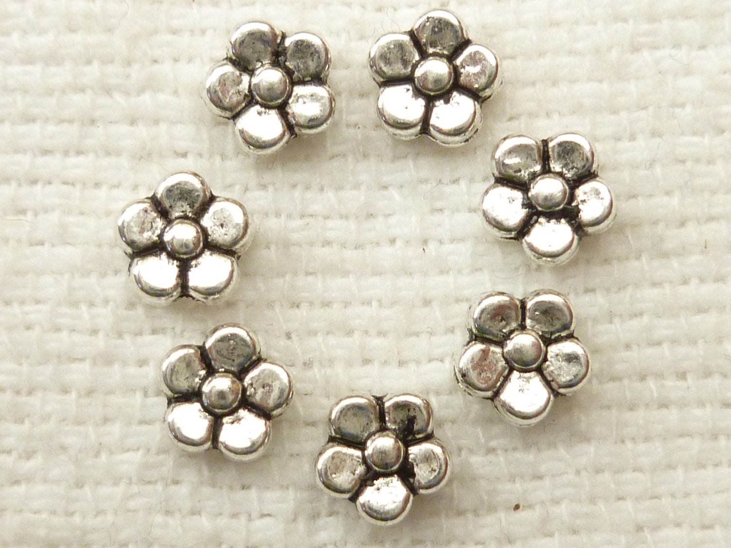 Tibetan Silver Spacer Beads (T11450) - 25 pieces –