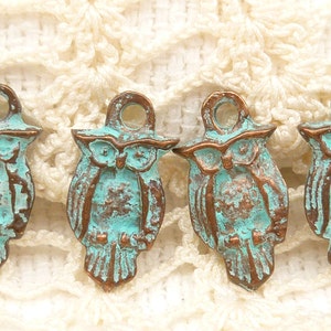 Tiny, Rustic, Patina Owl Charms - Mykonos Casting Beads (6) - M7 - X0235