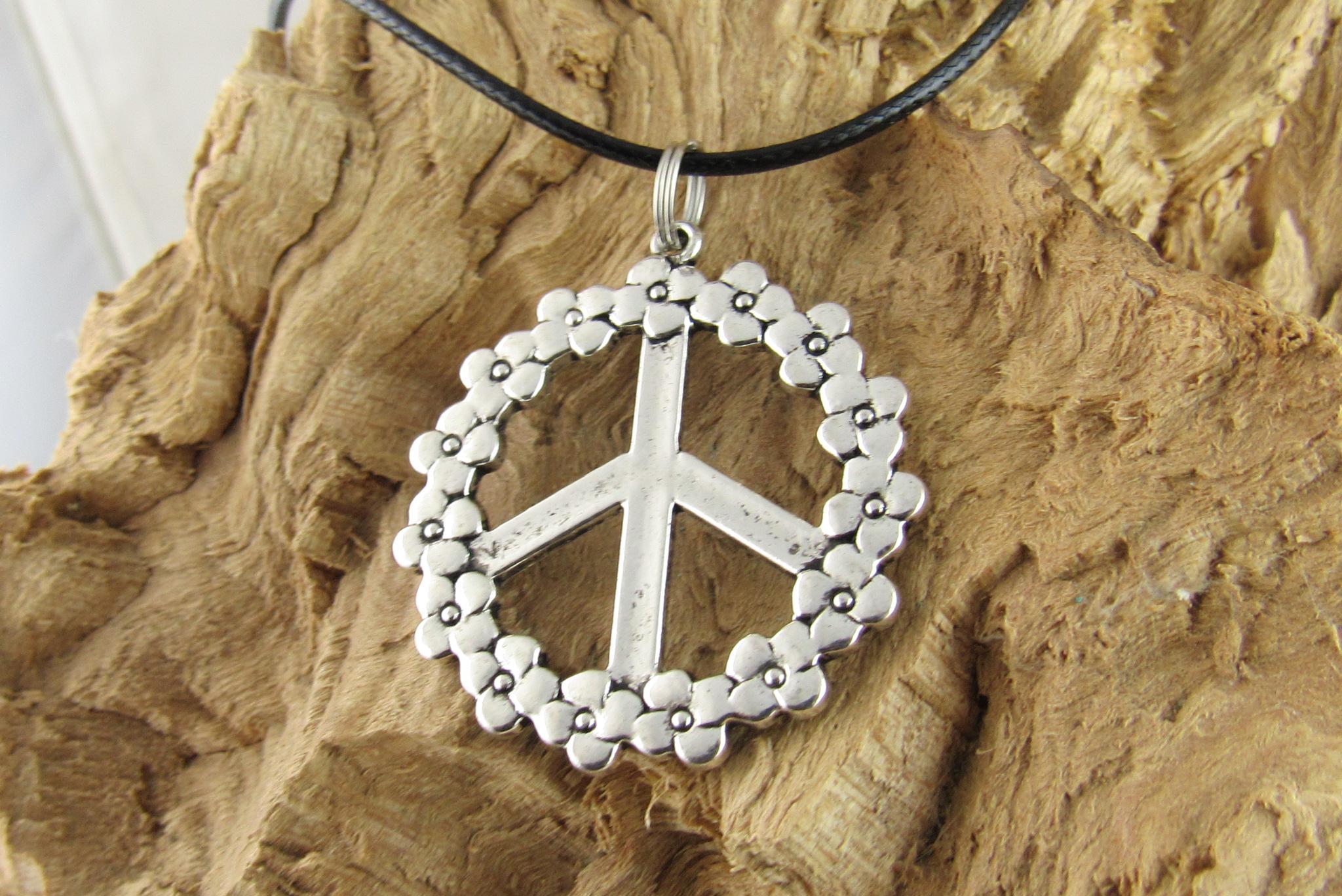 Simple Peace Sign Necklace, Peace Symbol Black Faux Leather