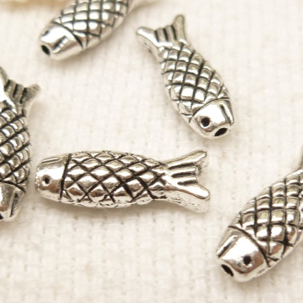 Scaly 3D Fish Spacer Beads, Antique Silver Metal Fish Beads (8) - SF18