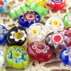 10 cuentas de vidrio millefiori con forma de flor de 8 mm, cuentas de vidrio con forma de flores de arcoíris, cuentas de vidrio con forma de flor de varios colores (22)
