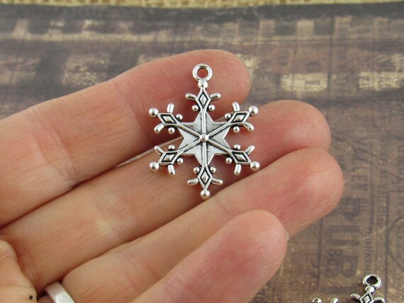 Snowflake charm