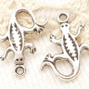 Southwestern Style Lizard Charms, Antique Silver (8) - S154