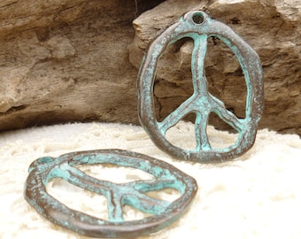 33mm Patina Peace Sign Pendant, Rustic Peace Symbol Charm, Mykonos Casting (1) - X0177 - M30