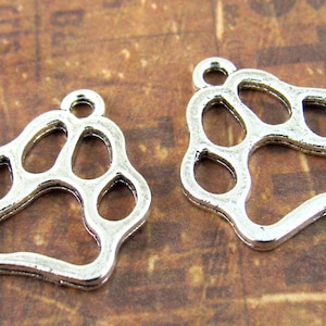 19mm Dog Paw Print Charm, Cat Paw Print Charms, Silver Tone (8) - S60