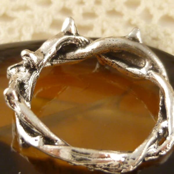 Crown of Thorns Twisted Ring Connector Charm, Antiqued Silver (6) - S83