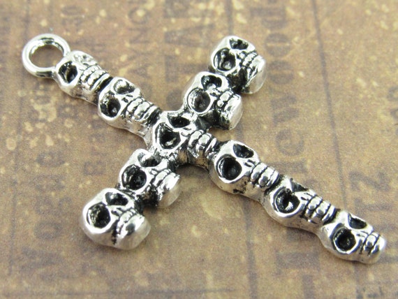 Antique Silver Skull Cross Charm, Skull Crucifix Pendant (4) - S5