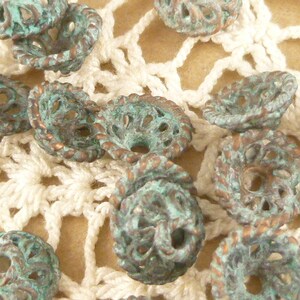 Small Patina Swirl Filigree Bead Cap, Rustic, Mykonos Casting Beads 6 M18 X4075 image 4