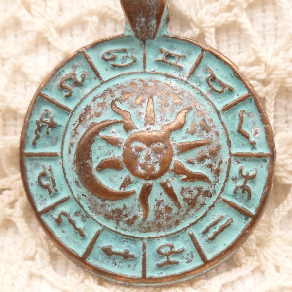 Rustic, Vintage Look, Patina Zodiac Calender Charms, Pendants - Mykonos Casting (1) - M10 - X0668