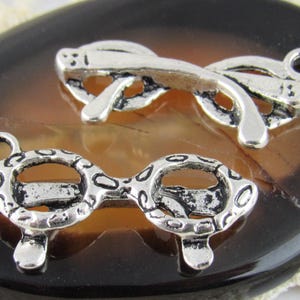 Silver tone Vintage Style Eyeglasses Glasses Charms (6) - S27