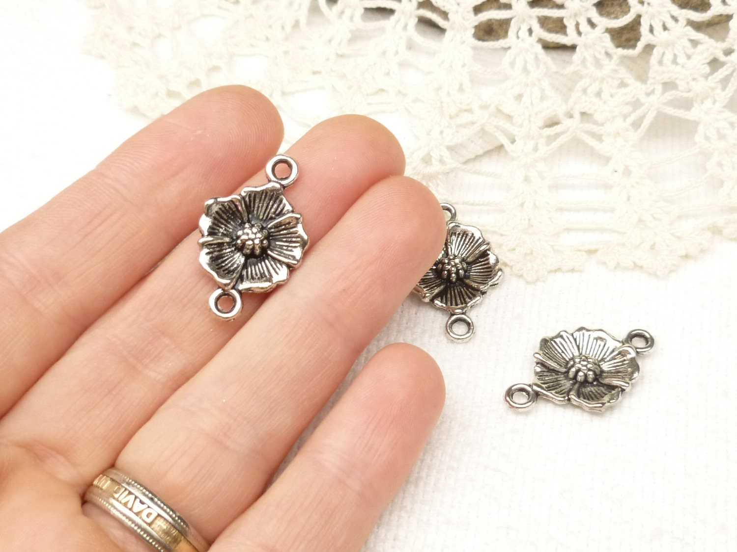 Antiqued Silver Poppy Flower Connector Charm (10) - S101 - Etsy