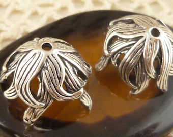 Plant Seaweed Flowing Leaves Bead Cap, Spacer Beads, Antique Silver (6) - SF124