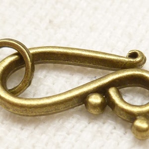 Antique Bronze Clasp, Hook and Eye Clasp Closure 4 sets A28 image 2