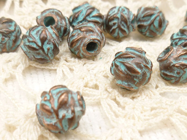 Mykonos Casting Beads - M59 Rustic Patina X2687 4 8mm Olive Leaves Spacer Beads
