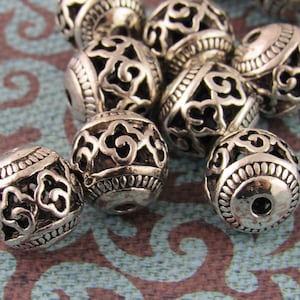 10mm Filigree Metal Bead, Floral Metal Bead, Filigree, Antiqued Silver (4) - SF129