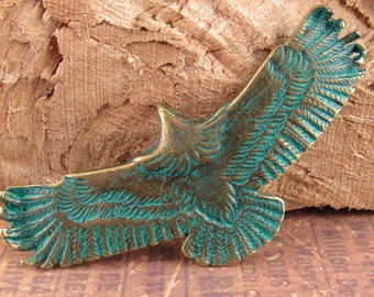Soaring Eagle Pendant, Flying Raptor Bird of Prey Charm, Patina BronzeTone (2)
