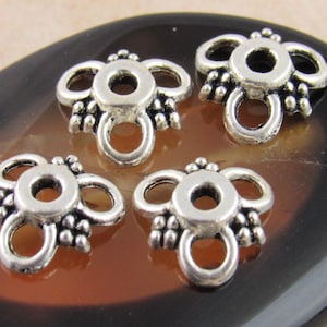 10mm Triangle Filigree Bead Cap,  Vintage Inspired Silver Tone Flower Bead Caps (20) - SF1