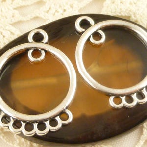 Antiqued Silver Ornate Round Circle Chandelier Connector Charm Pendant Finding (8) - SF35