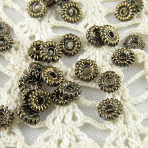5mm Grover Daisy Spacer Beads, Bronze Spacer Beads, Mykonos Casting Beads (10) - M32 - X4068