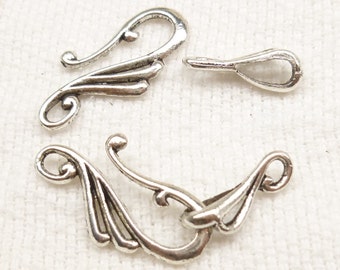 Antique Silver Tone Vintage look Hook-and-eye Clasp (8) - SF14