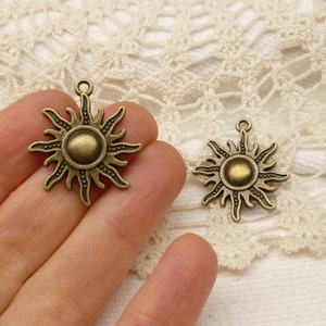 Radiating Sun Charms, Antique Bronze 6 A39 image 5