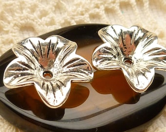 Bell Flower Bead Caps,  Antique Silver Bead Cap Charms Findings (10) - SF79
