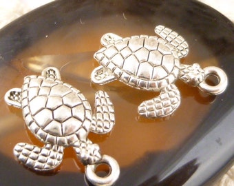 Amuletos de tono plateado de animal de tortuga marina similar a la vida (6) - S73
