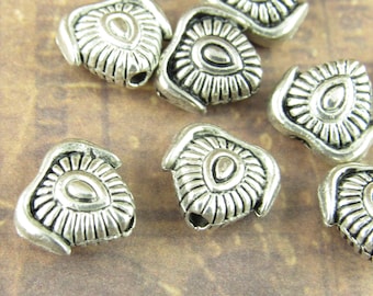 10mm Pewter Tribal Heart Beads,  Antiqued Silver Heart Spacer Bead (6) - SF32