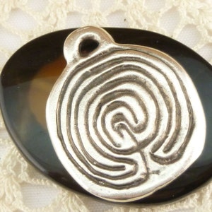 30mm Antique Silver Labyrinth Disc Pendant Charm, Mykonos Two Sided Casting Pendnant - M71