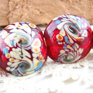 20mm Ruby Red Wavy Swirl Lampwork Beads, Splash Red Lentil Glass Beads (2)