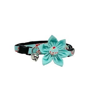 Floral Cat Collar With Optional Flower Aqua Floral Print Breakaway Pet Collar, Adjustable Sizes S Kitten, Medium Cat, Large Cat