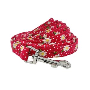 Daisy on Red Polka Dot Dog leash, Handmade Dog Lead in a 4 or 5 Foot Length