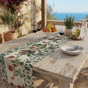 Mediterranean Fig Pattern Table Runner, Botanical Dining Table Decor, Farmhouse Kitchen Tablecloth, Housewarming Gift