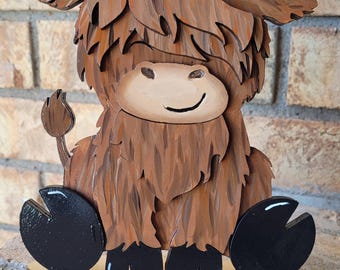 Highland Cow Shelf Sitter | Hand Painted Wooden Decor | Interchangeable Hat Home Decoration
