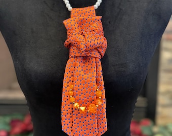 Upcycled Krawatte Halskette | Ms. Bernie