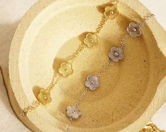Dainty Flower Bracelet | Gold Silver Stainless Steel | Waterproof Minimalist Floral Chain