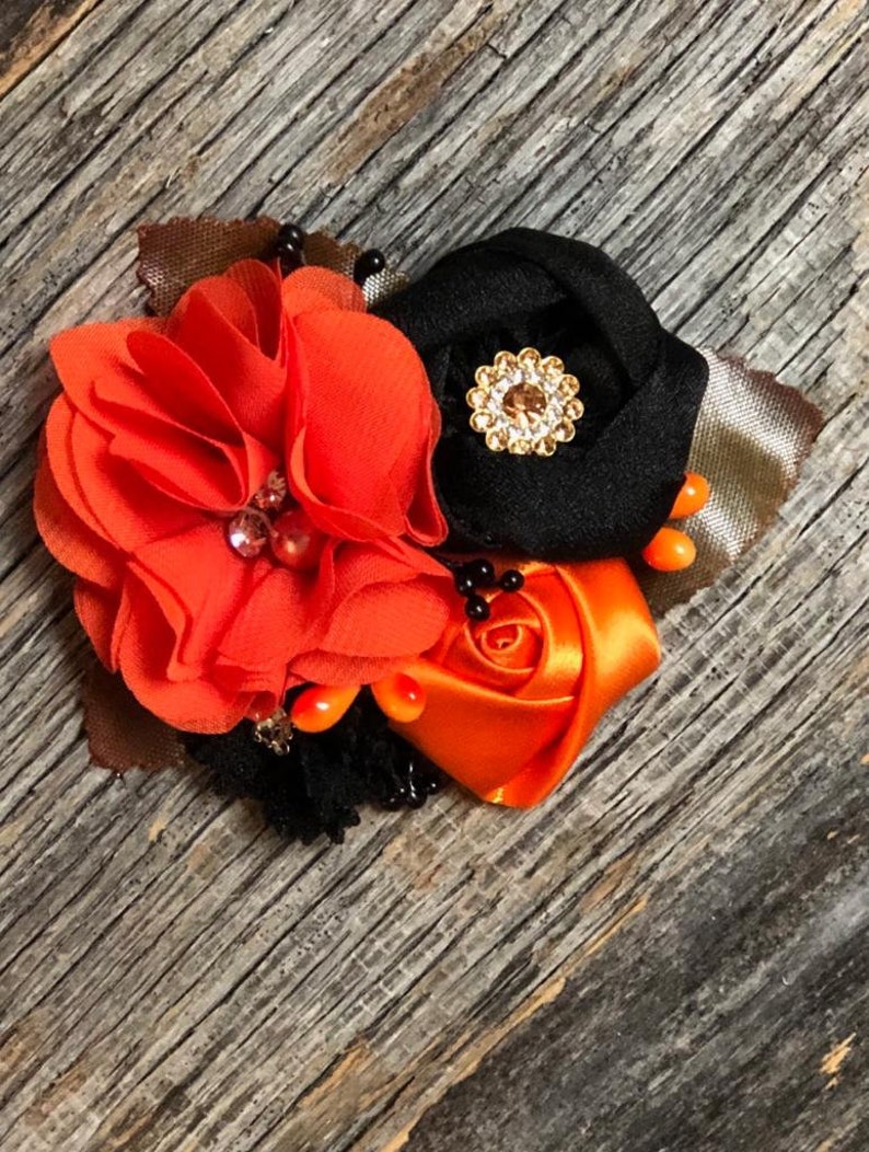 perfect for halloween! Black and orange
