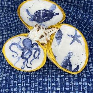 Handmade Coastal Clam Shell Trinket Dish Set | Sea Turtle, Octopus & Starfish Jewelry Dishes | Decoupage Shell Decor | Beach House Gift