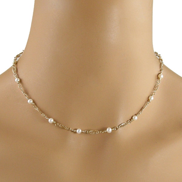 Collier de perles fines en filigrane d'or, collier de perles en filigrane, collier en filigrane d'or, collier gare, collier coupe en étain