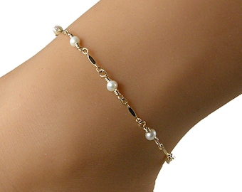 Dainty Pearl Gold Chain Anklet, Pearl Anklet, Gold Anklet, Pearl Ankle Bracelet, Gold Anklet Bracelet, Gift for Her, Gold Anklets for Women