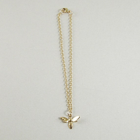 Bee hot sale ankle bracelet