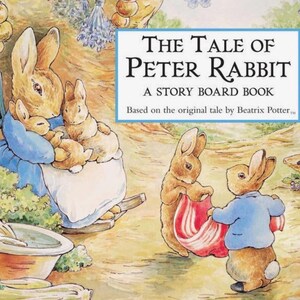 Puede incluir: Un libro de cartón titulado The Tale of Peter Rabbit, A Story Board Book, Based on the original tale by Beatrix Potter. La ilustración de la portada muestra a una madre coneja sosteniendo a dos conejitos y a otros dos conejos en un jardín.
