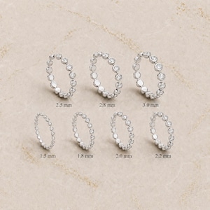 Alliance sertie de diamants en or 10 carats, Alliance en diamants naturels, Alliance de mariage en diamants, Bague empilable en or et diamants, Alliance éternité en diamants, Bague d'anniversaire