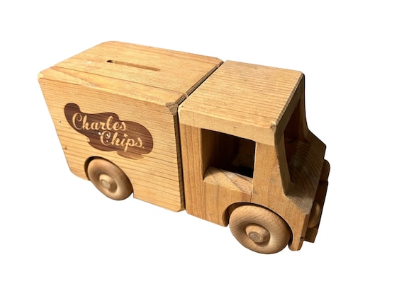 Vintage Charles Chips Wooden Truck Bank Pinehouse Toys Coin Bank