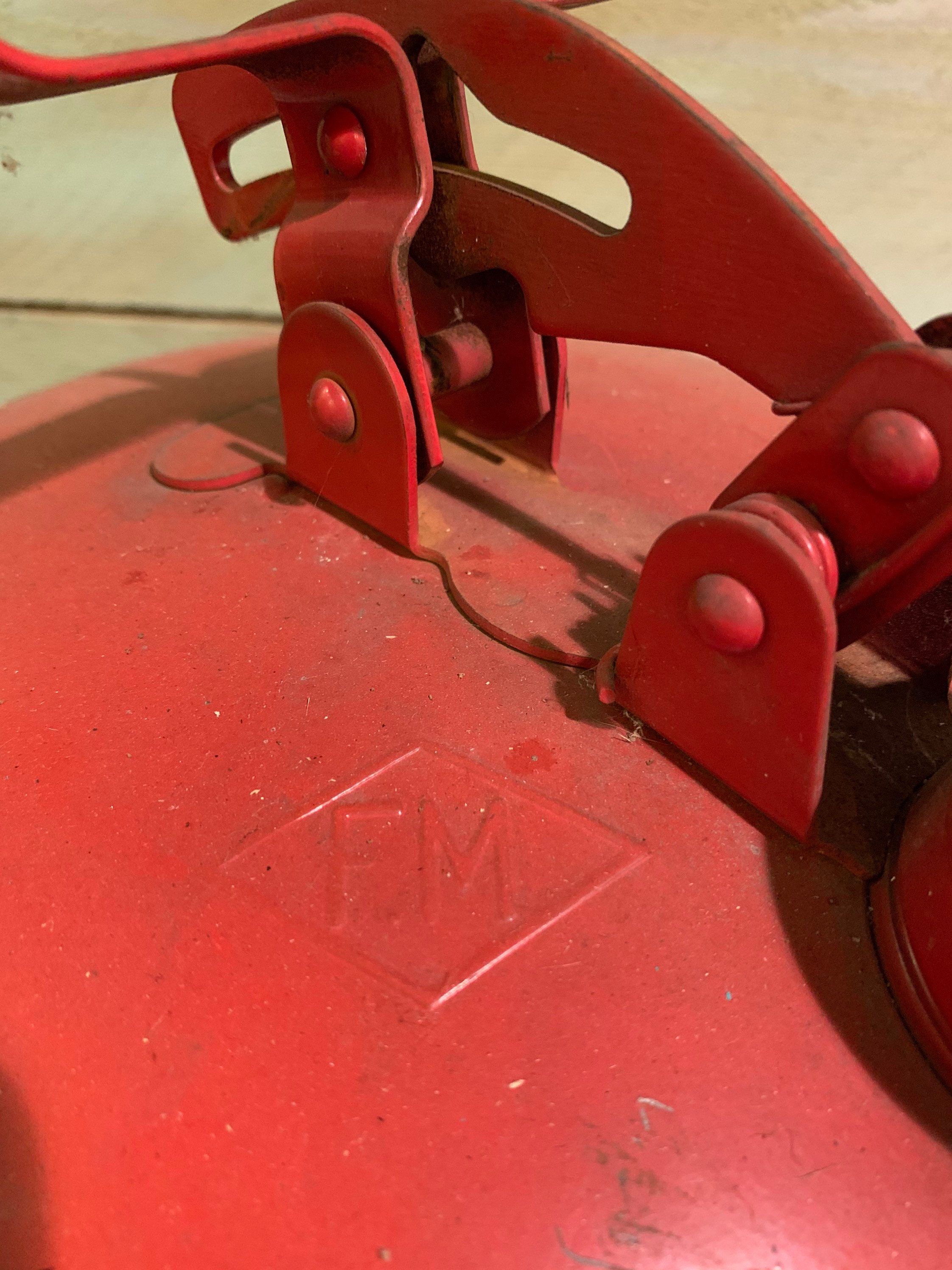 Vintage Eagle Safety Can 5 Gallon Gas Can U150 Eagle Manufacturing Co