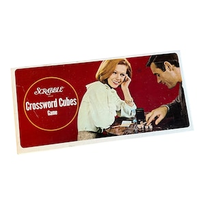 Vintage scrabble-kruiswoordraadselkubussen: familiespelavond 1968